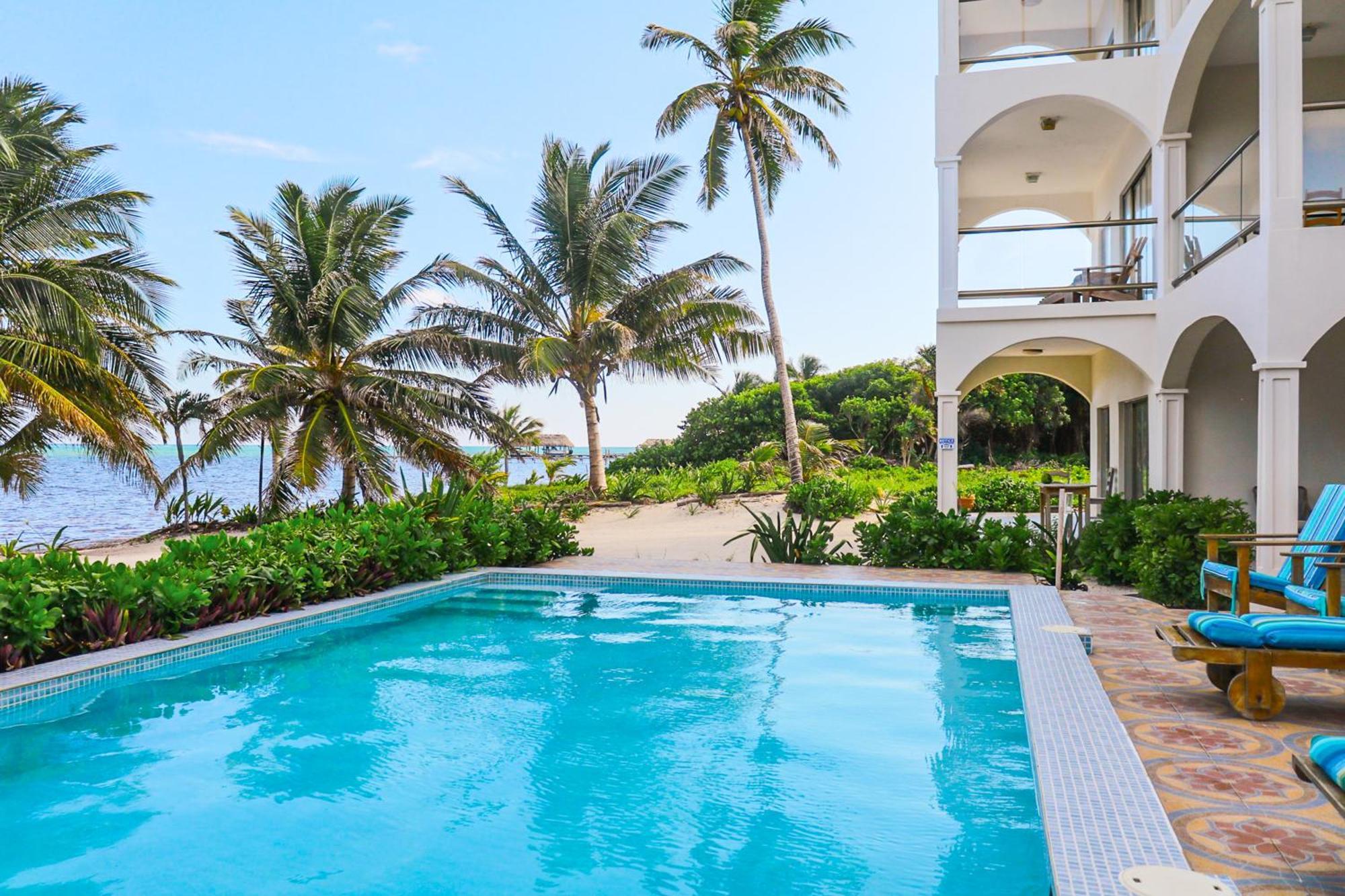 Blue Water Beach Villas San Pedro  Δωμάτιο φωτογραφία