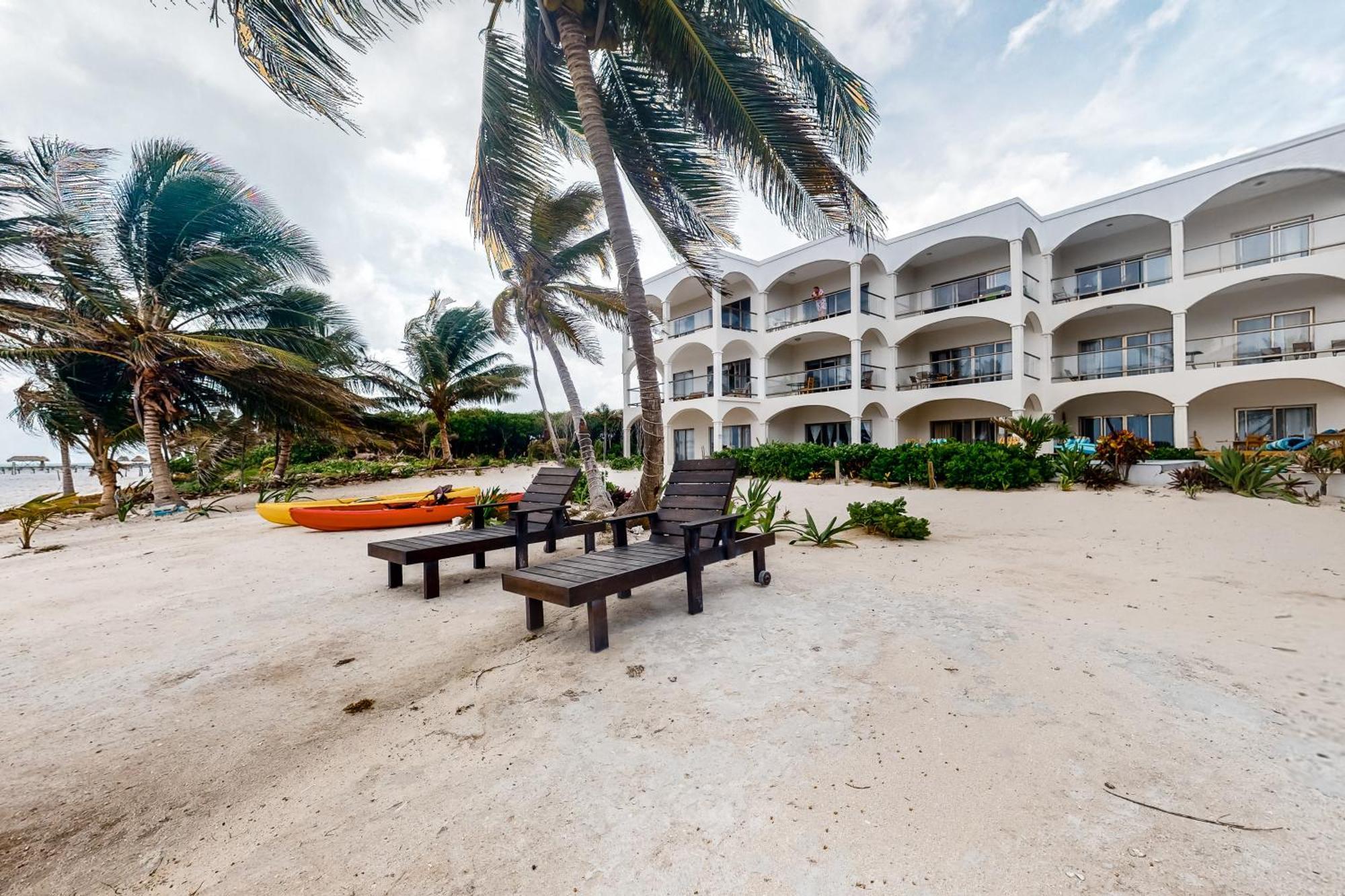 Blue Water Beach Villas San Pedro  Δωμάτιο φωτογραφία