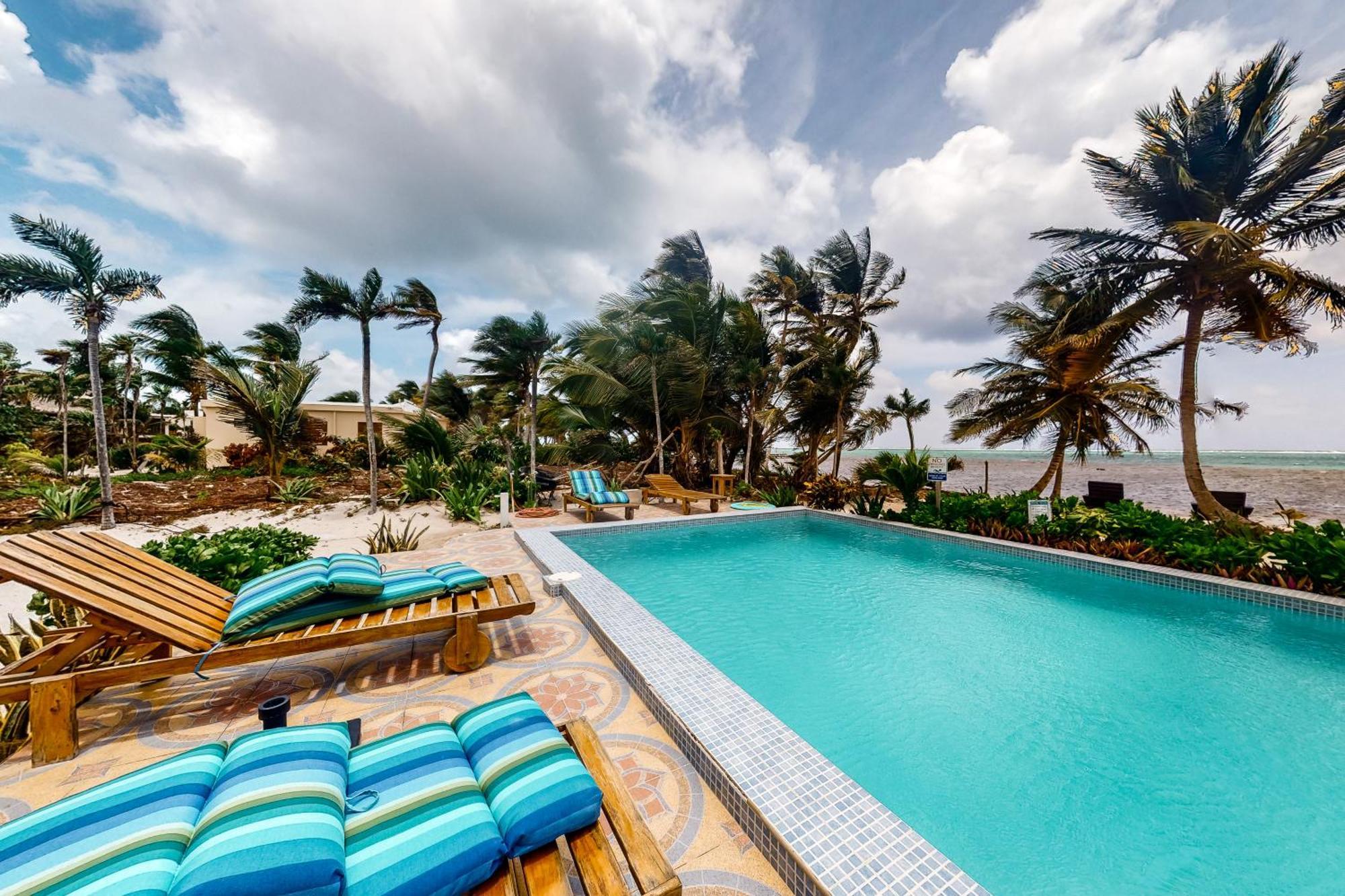 Blue Water Beach Villas San Pedro  Δωμάτιο φωτογραφία