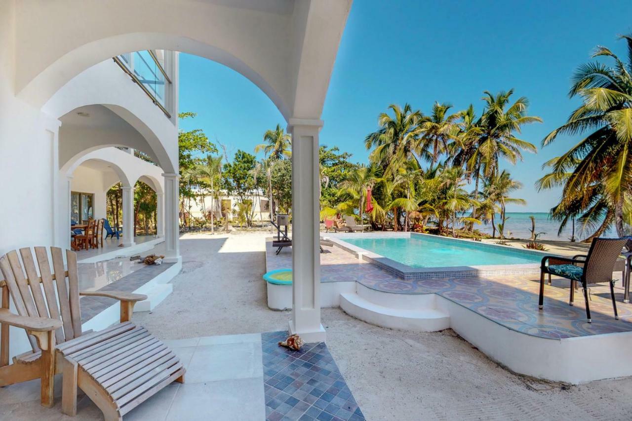 Blue Water Beach Villas San Pedro  Δωμάτιο φωτογραφία